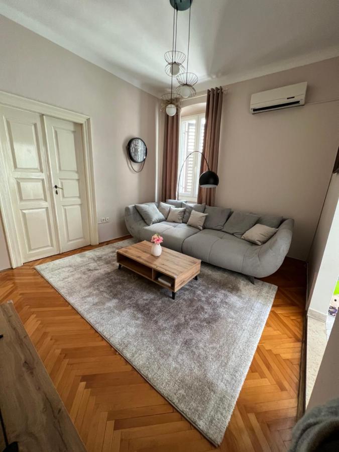 Apartman Sandra Pula Extérieur photo